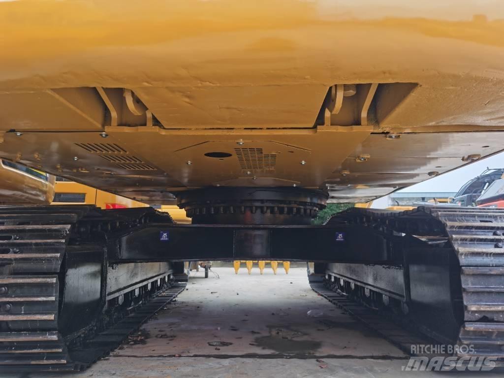 CAT 330 D L Εκσκαφείς με ερπύστριες