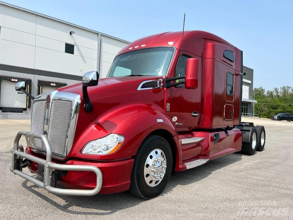 Kenworth T 680 Τράκτορες