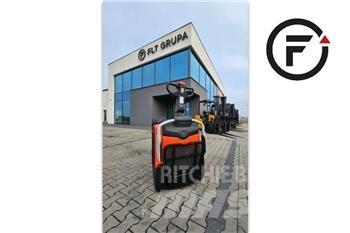 BT LPE200 Χειροκίνητο περονοφόρο ανυψωτικό με πλατφόρμα