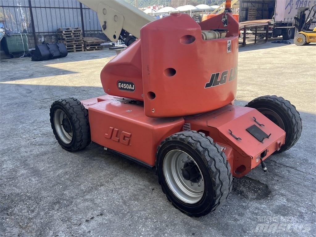 JLG E450 AJ Ανυψωτήρες με αρθρωτό βραχίονα