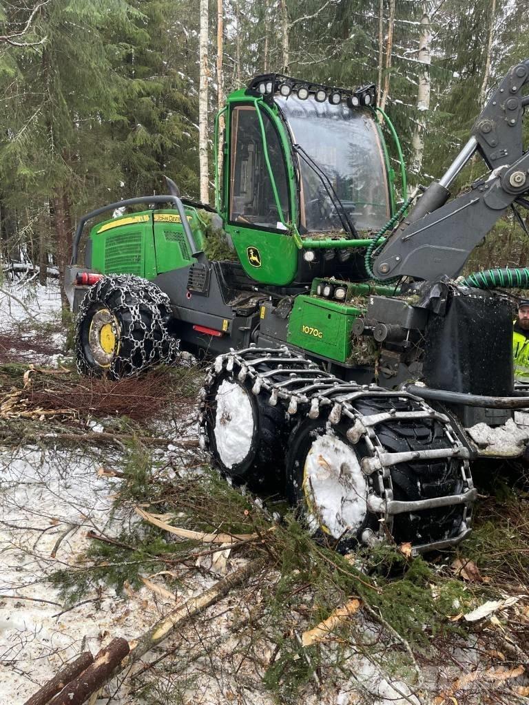 John Deere 1070 G Θεριζοαλωνιστικές μηχανές