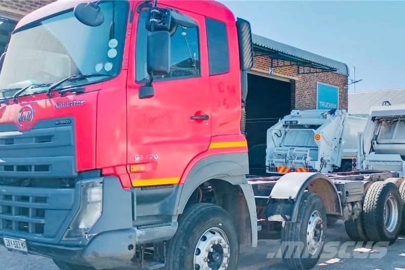 UD CGE 370 8x4 Άλλα Φορτηγά