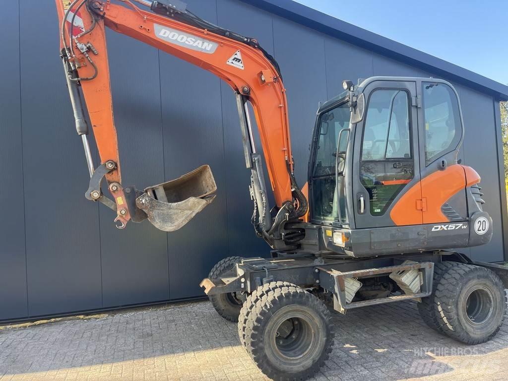 Doosan DX57W Εκσκαφείς με τροχούς - λάστιχα