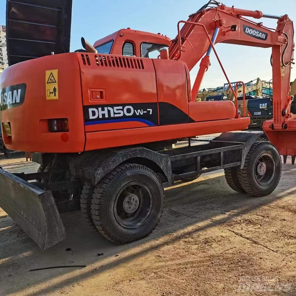 Doosan 150 W-7 Εκσκαφείς με τροχούς - λάστιχα