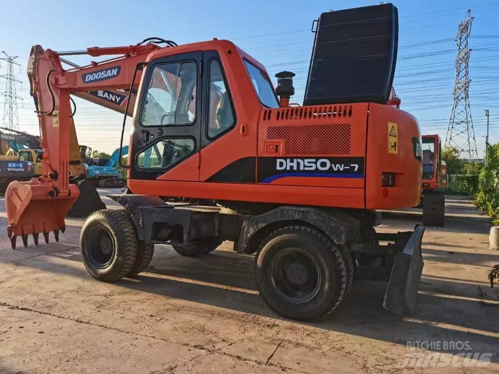 Doosan 150 W-7 Εκσκαφείς με τροχούς - λάστιχα