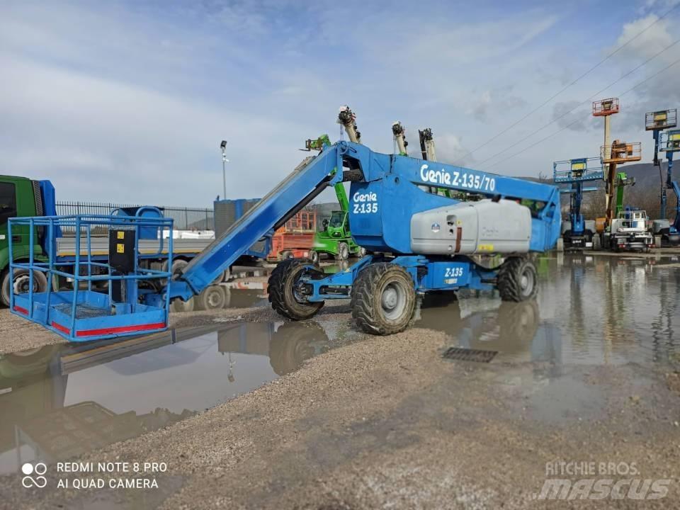 Genie Z 135/70 Ανυψωτήρες με αρθρωτό βραχίονα