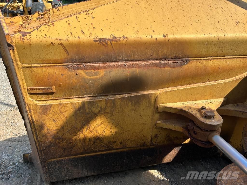 CAT D 5 N XL Μπουλντόζες με ερπύστριες