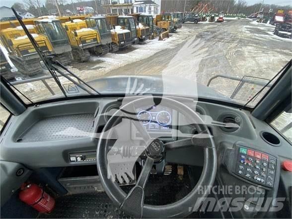 Bell B30E Σπαστό Dump Truck ADT