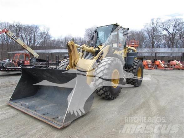 Komatsu WA320 Φορτωτές με λάστιχα (Τροχοφόροι)
