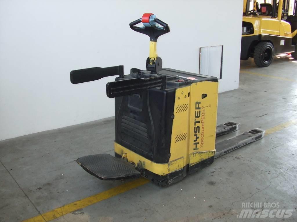 Hyster P2.0S Χειροκίνητο περονοφόρο ανυψωτικό με πλατφόρμα