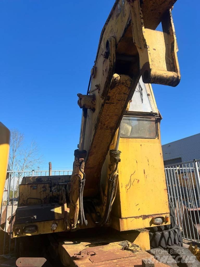 Liebherr 7951 Εκσκαφείς με τροχούς - λάστιχα