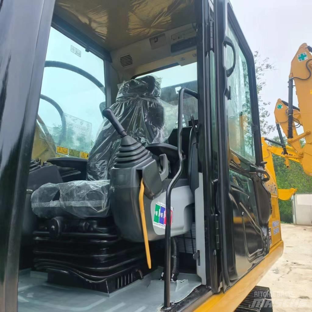 CAT 320 D 2 Μίνι εκσκαφείς 7t - 12t