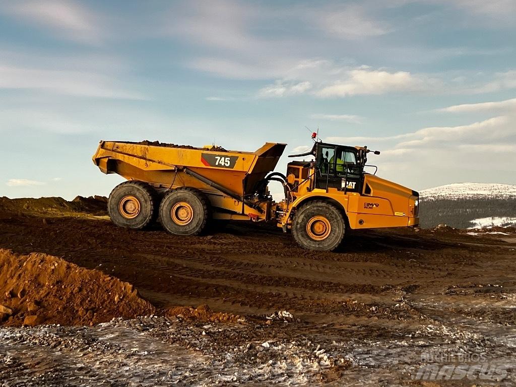 CAT 745 Σπαστό Dump Truck ADT