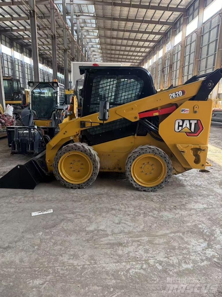 CAT 262 D Φορτωτάκια