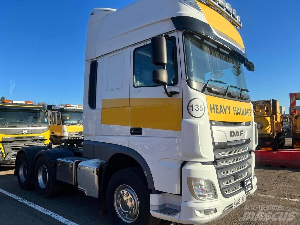 DAF 530 Τράκτορες