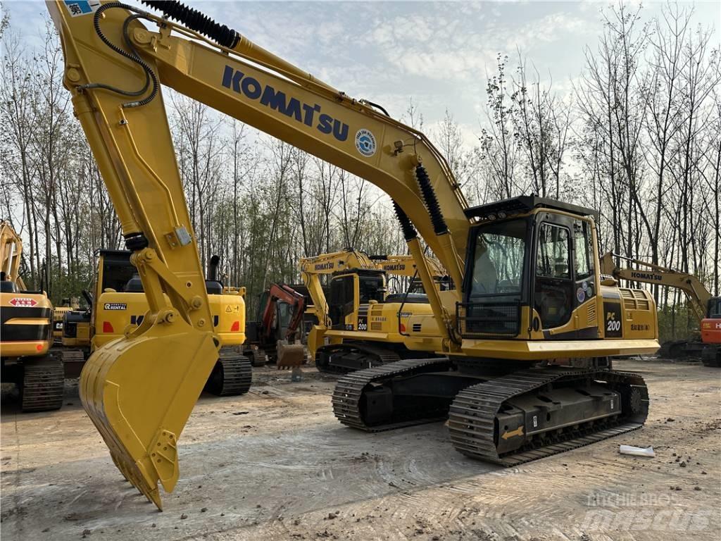 Komatsu PC200-8 Εκσκαφείς με ερπύστριες