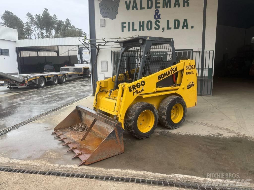 Komatsu SK 07 J-2 Φορτωτάκια