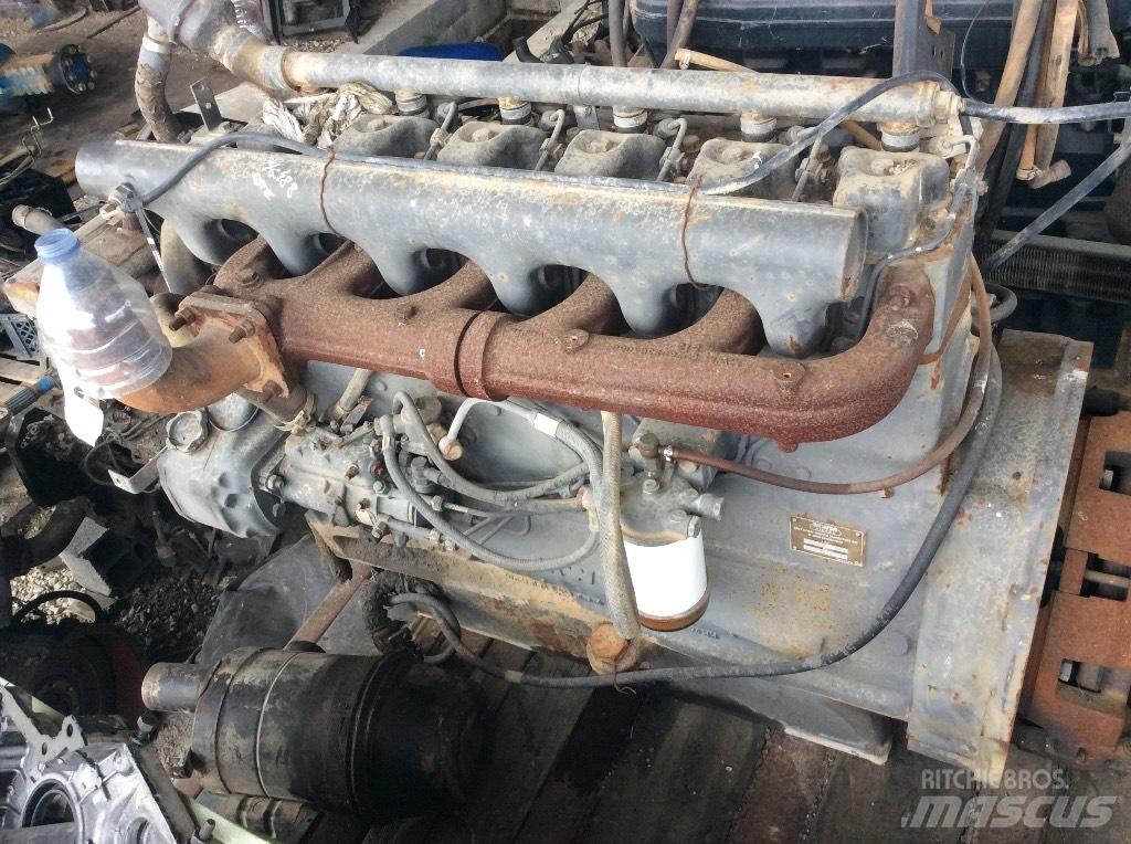 Renault 133-54 Κινητήρες