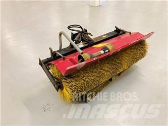 GMR Kost 150 cm Σκούπες