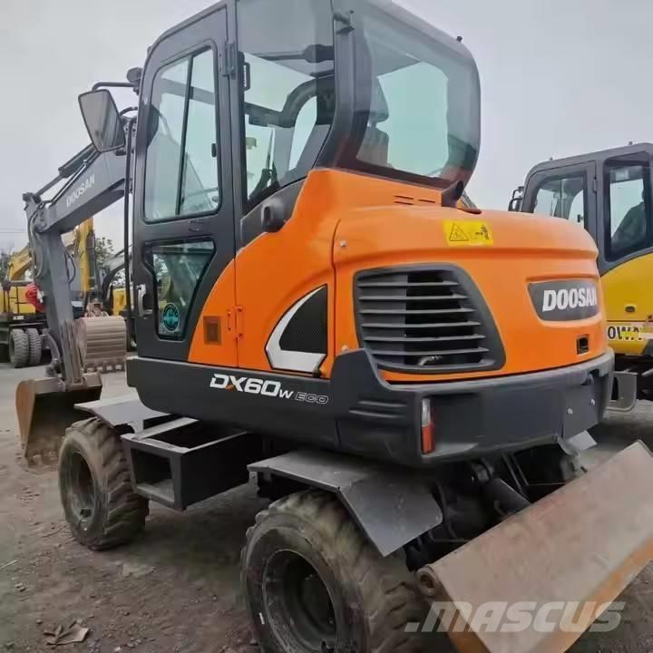 Doosan DX 60W Εκσκαφείς με τροχούς - λάστιχα