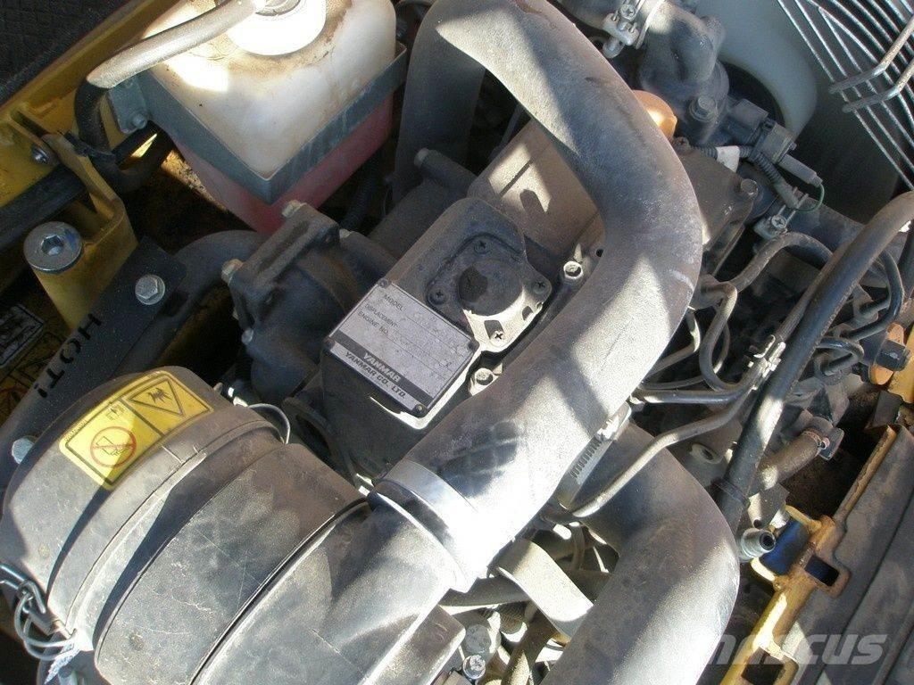 CAT 300.9 Εκσκαφάκι (διαβολάκι) < 7t