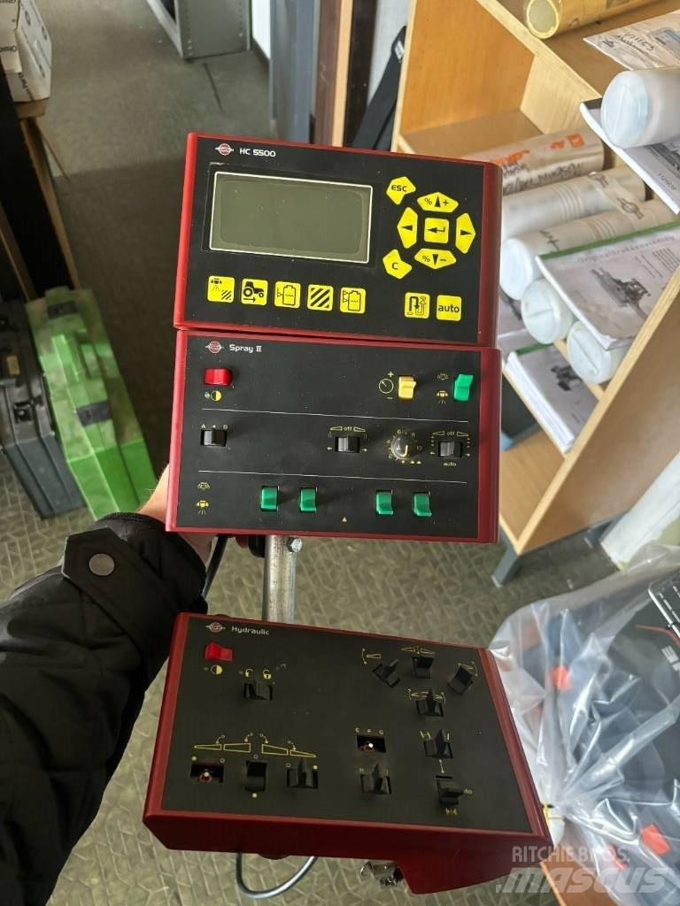 Hardi Commander 3200 Ρυμουλκούμενα ψεκαστικά