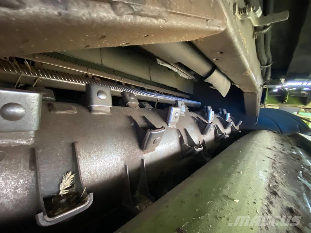 CLAAS Lexion 670 Θεριζοαλωνιστικές μηχανές