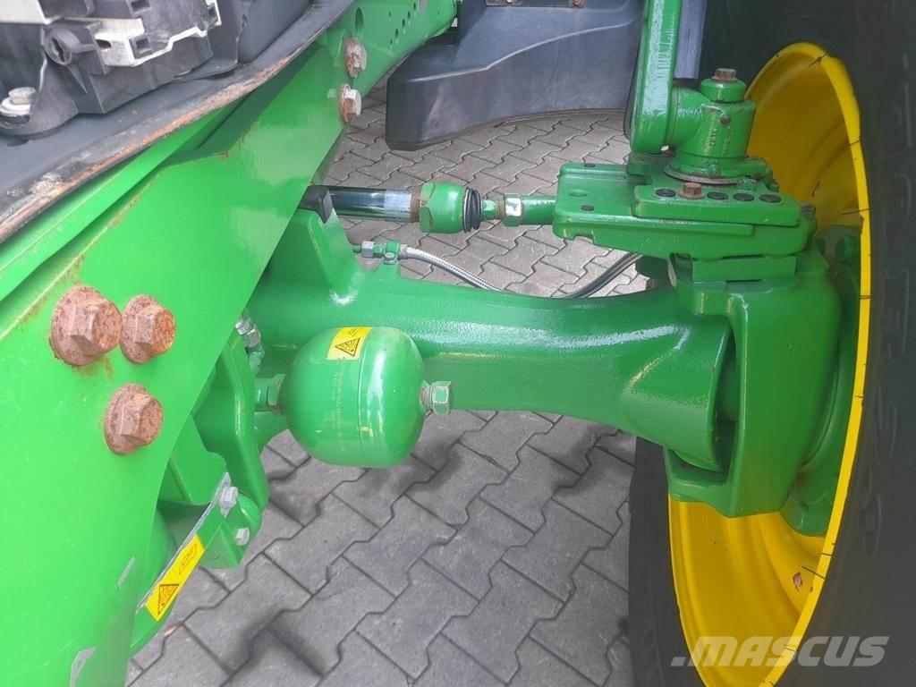 John Deere 6215 R Τρακτέρ