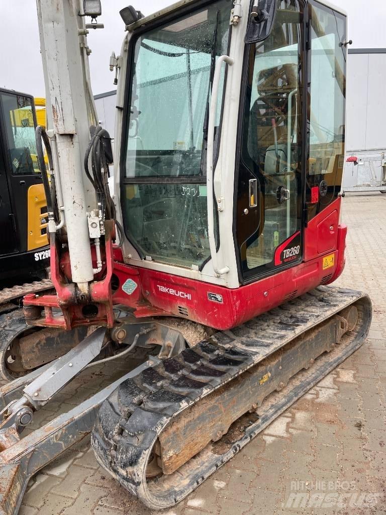 Takeuchi TB 260 Εκσκαφάκι (διαβολάκι) < 7t