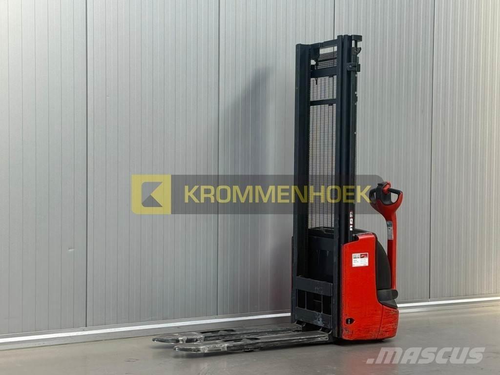 Linde L 10 Παλετοφόρα πεζού χειριστή με ιστό