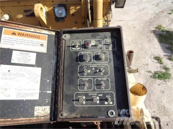 CAT AP-1000B Επίστρωση ασφάλτου