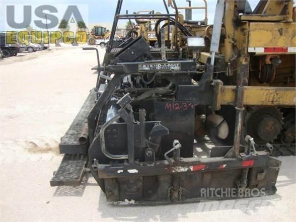 CAT AP-1050B Επίστρωση ασφάλτου