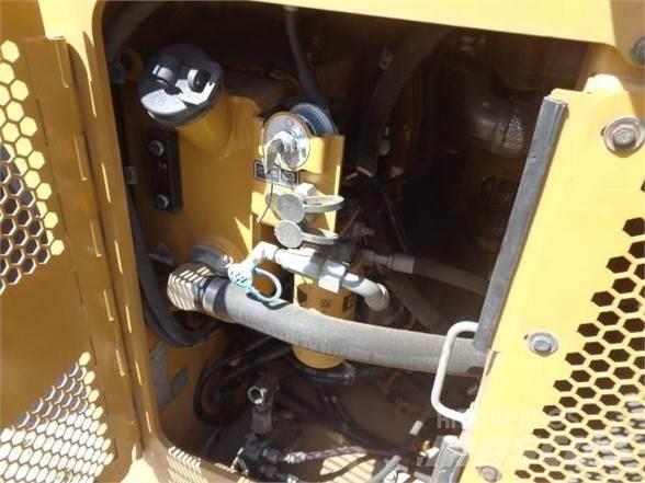 CAT CB64B Οδοστρωτήρες μονού κυλίνδρου