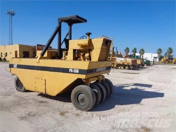 CAT PS-130 Κύλινδροι με επίσωτρα με αέρα