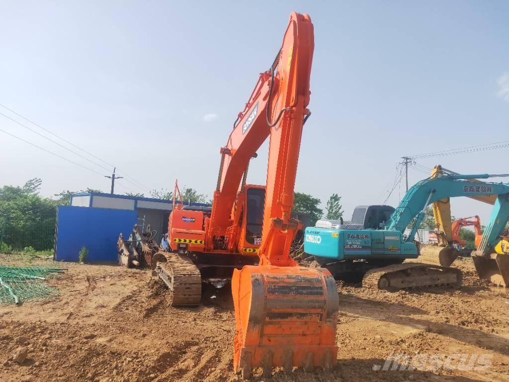 Doosan DH220LC-7 Εκσκαφείς με ερπύστριες