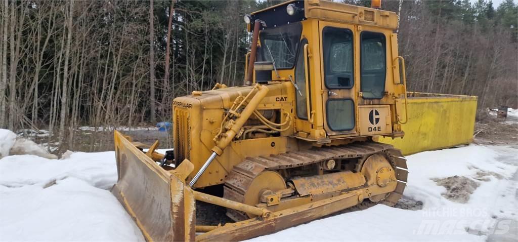 CAT D4E Μπουλντόζες με ερπύστριες