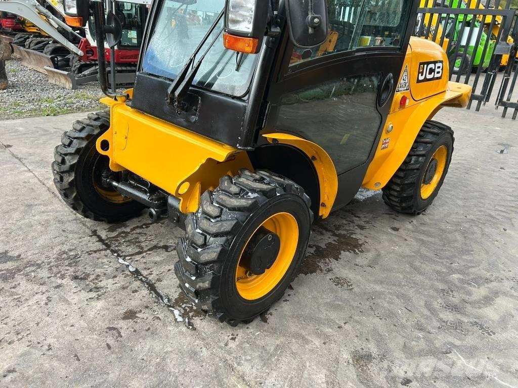 JCB 520-40 Τηλεσκοπικοί ανυψωτές