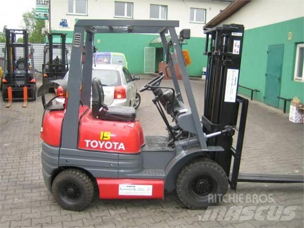 Toyota 6FG15 Περονοφόρα ανυψωτικά κλαρκ με φυσικό αέριο LPG