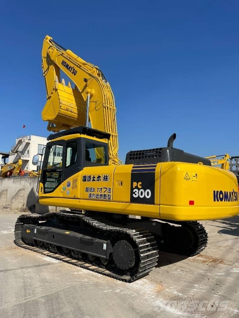 Komatsu PC 300-7 Εκσκαφείς με ερπύστριες