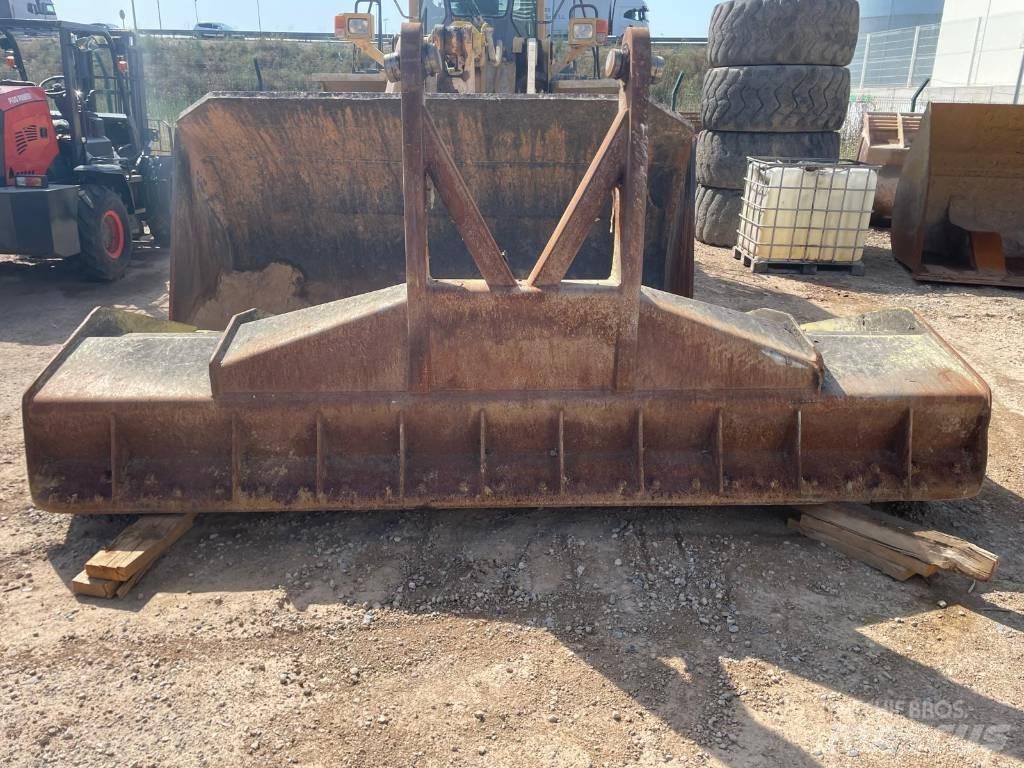 Bomag BC 572 RB Κύλινδροι συμπίεσης αποβλήτων