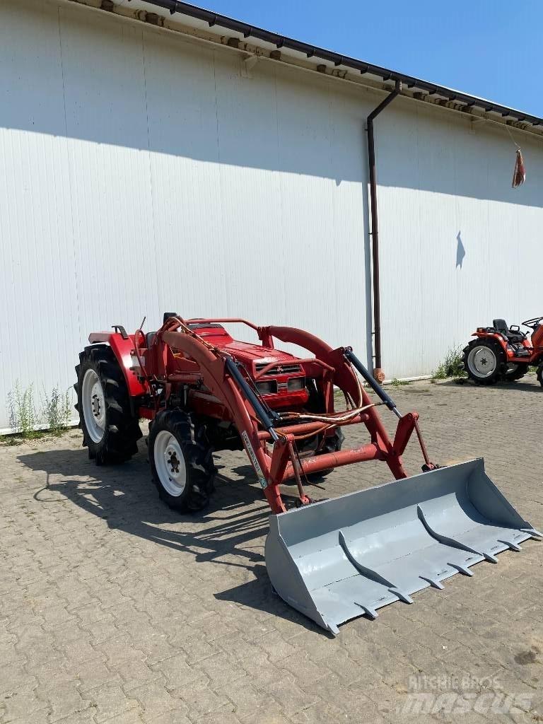 Mitsubishi MT33+tur Τρακτέρ μικρών διαστάσεων