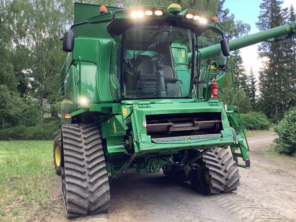John Deere T 670 Θεριζοαλωνιστικές μηχανές