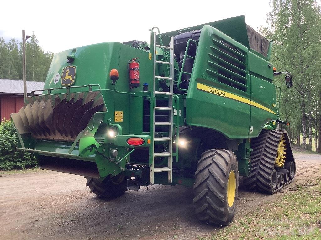 John Deere T 670 Θεριζοαλωνιστικές μηχανές