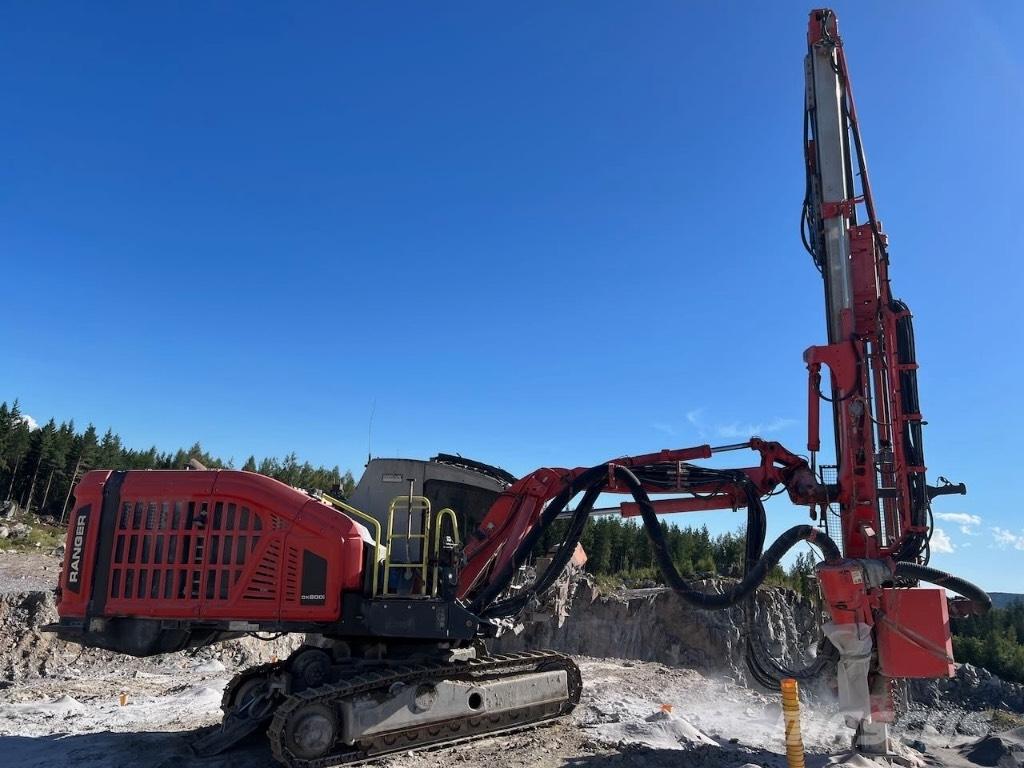 Sandvik DX 800i Εξοπλισμός επιφανειακών γεωτρήσεων