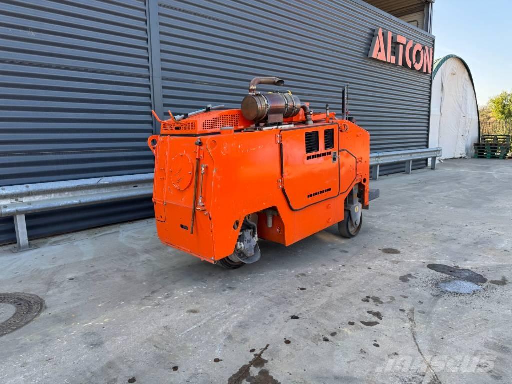 Wirtgen W 350 Επεξεργασίας επίστρωσης ασφάλτου