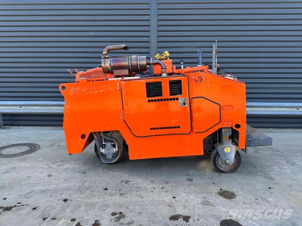 Wirtgen W 350 Επεξεργασίας επίστρωσης ασφάλτου