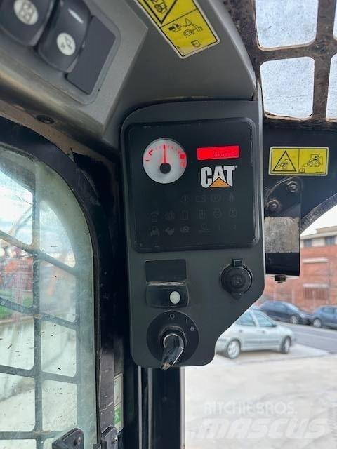 CAT 246 C Φορτωτάκια