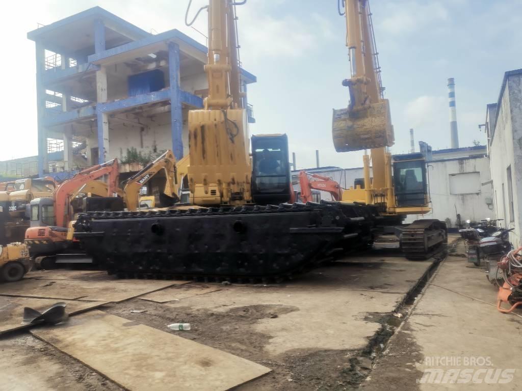 CAT 320 C Αμφίβιοι εκσκαφείς