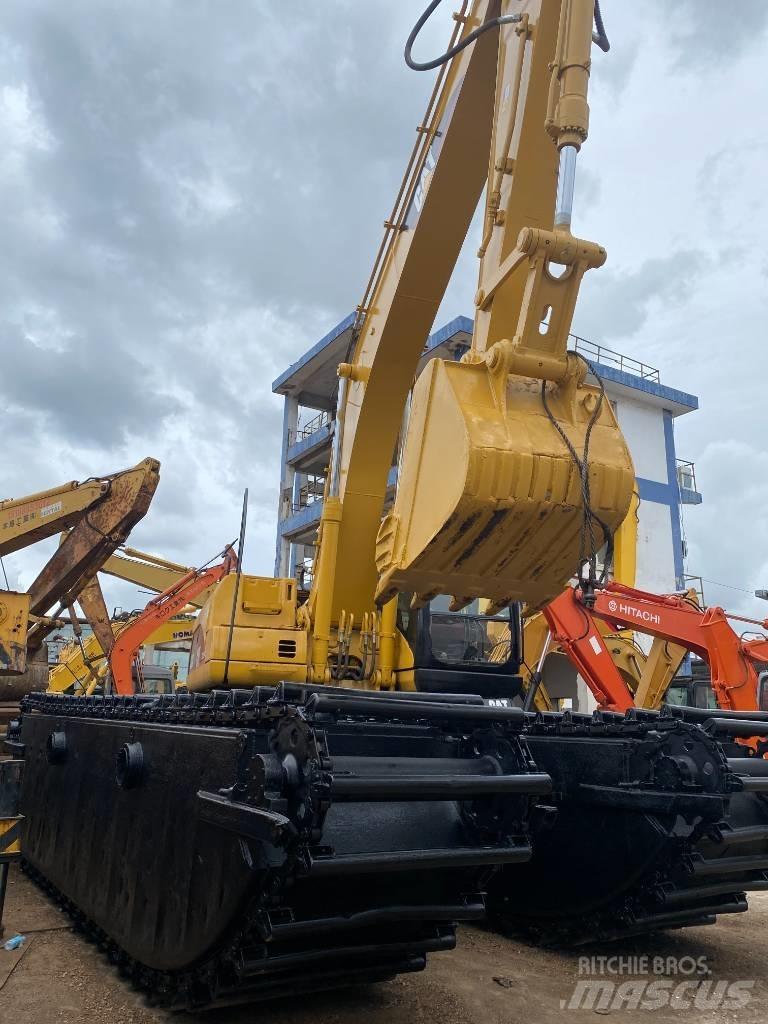 CAT 320 C Αμφίβιοι εκσκαφείς