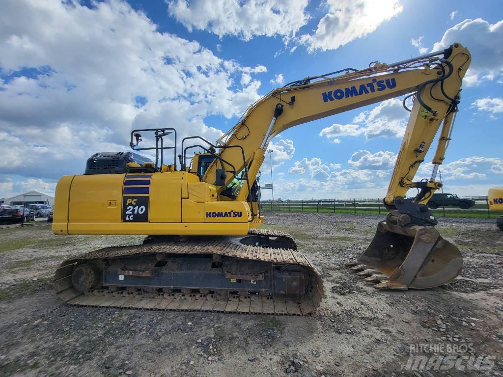 Komatsu PC210-11E0 Εκσκαφείς με ερπύστριες